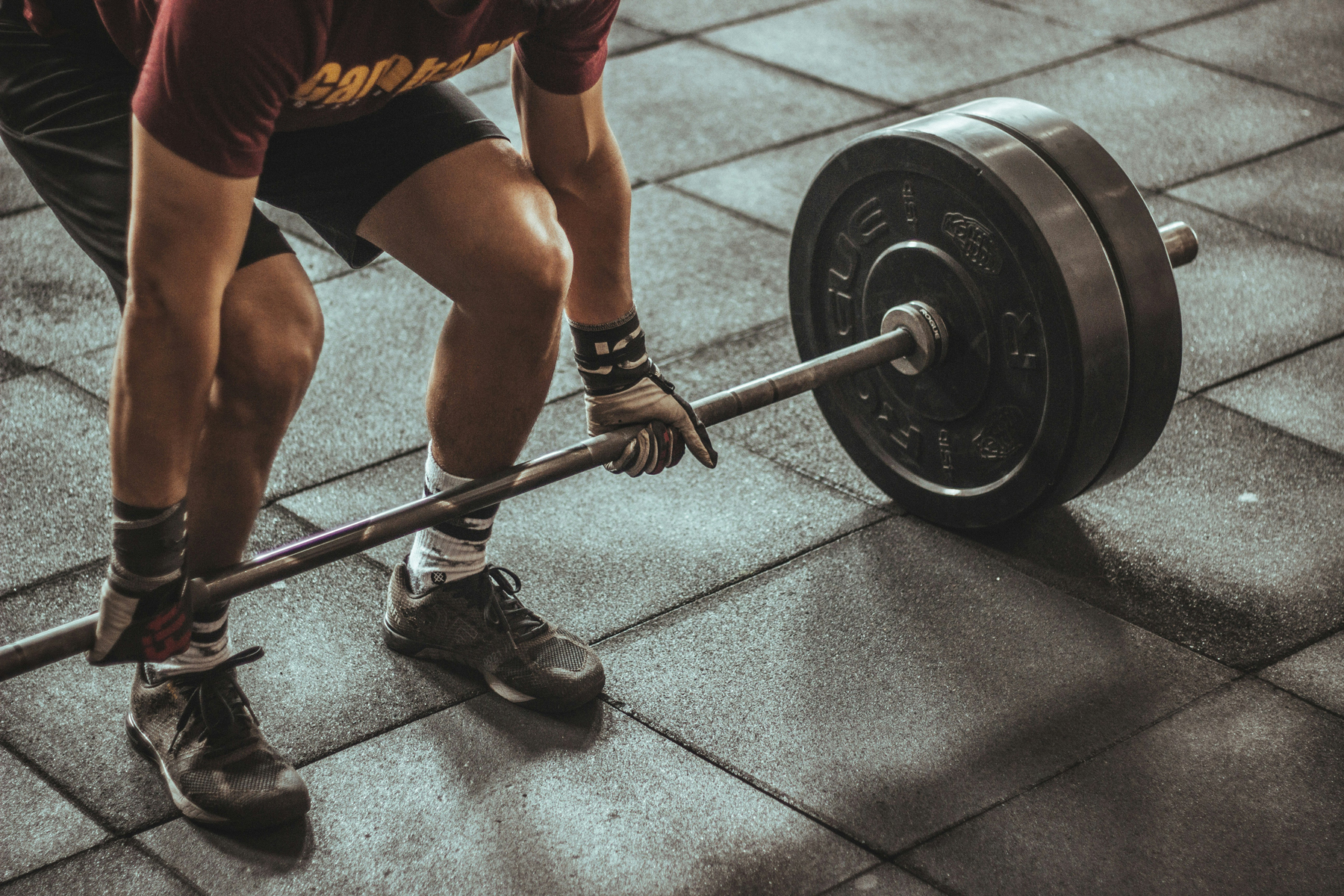 https://unsplash.com/photos/person-weightlifting-painting-vqDAUejnwKw